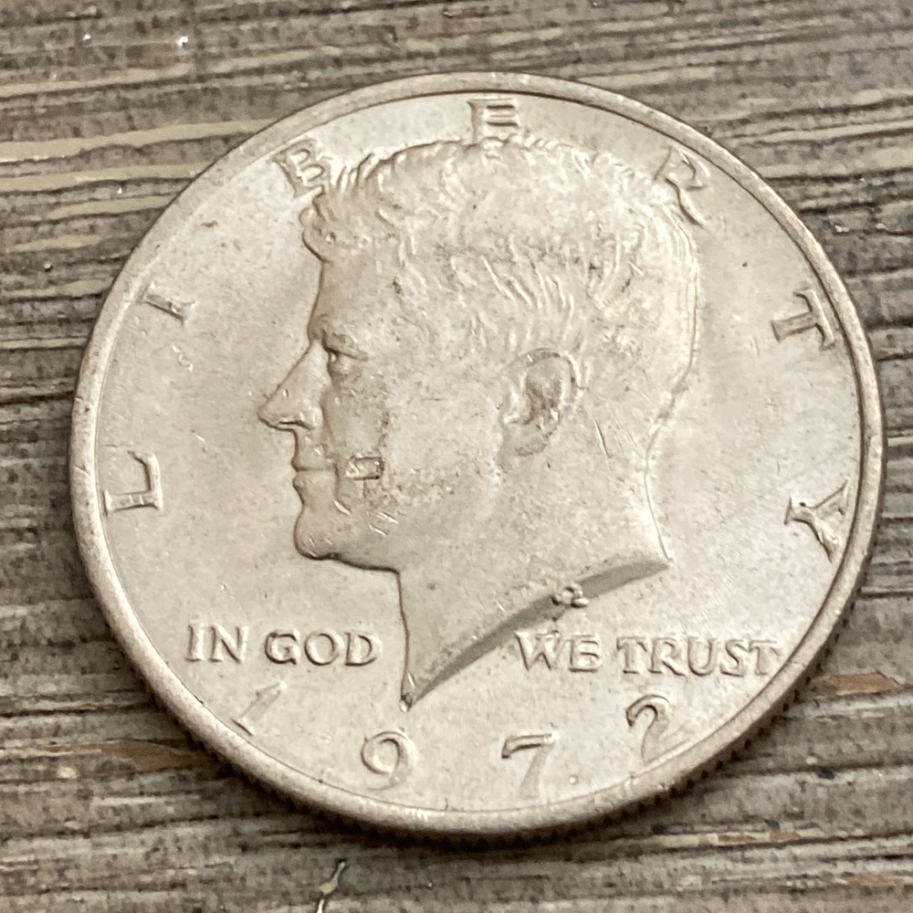 Vintage 1972 Kennedy NO Mint Made in PA Half Dollar USA COIN
